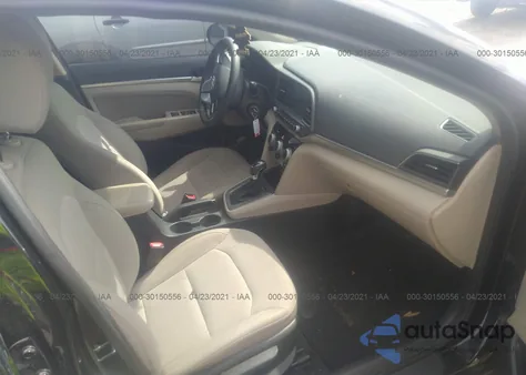 2019 Hyundai Elantra Sel z USA, uszkodzony, nr VIN 5NPD84LF8KH485236